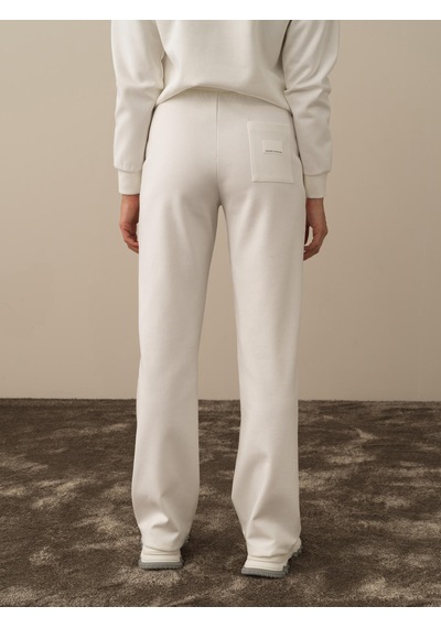 Xint Kırık Beyaz Pamuk Dokulu Regular Fit Sweat Pantolon 470406