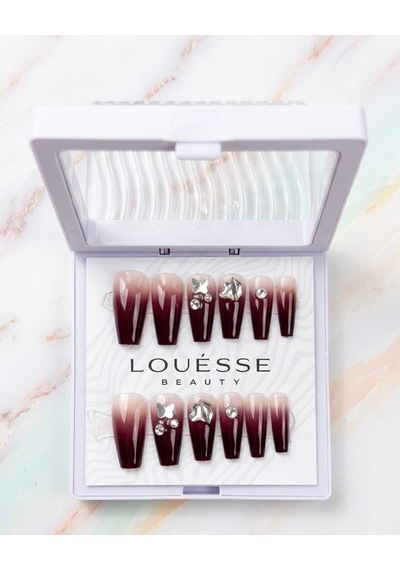 Louésse Burgundy Fade Takma Tırnak Seti 12 Li Bordo Geçişli Taş Detaylı Şık Model