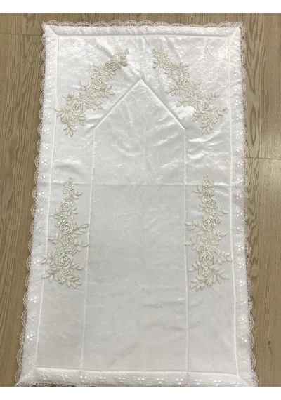 Kadife Seccade Çeyizlik Güpürlü Aplikli