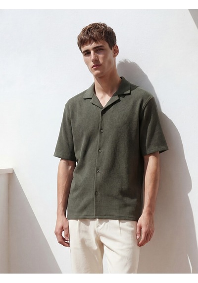 Lcw Vision Haki Regular Fit Resort Yaka Erkek Gömlek