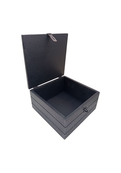 İsme Özel Opak Siyah Ahşap Kutu Lazer Kazımalı 22x22x10 Cm