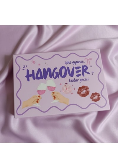 Hangover Kızlar Gecesi Büyük Kutulu İçki Oyunu 18+ Kadınlara Özel Eğlenceli Parti Kart Oyunu