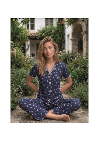 Eyfuze Kadın Baskılı Fiyonk Detaylı Raporlu Kaşkorse Kısa Kollu Pijama Takımı Lacivert