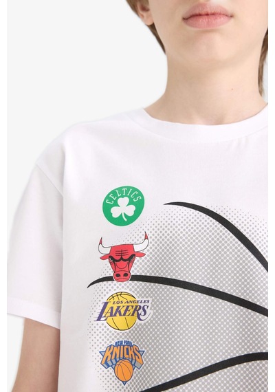 DeFacto Erkek Çocuk NBA Current Teams Pijama Takımı Kısa Kollu Üst Şort E2700A825SMWT34