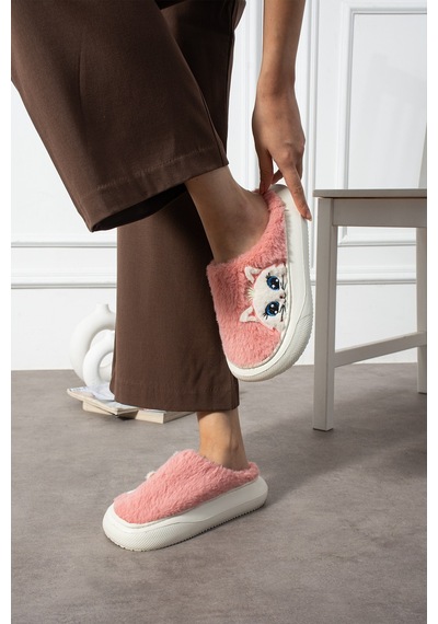 Polomia Comfort Poppy Berlin Kadın Figürü Sevimli Pijama Kedi Desen Peluşlu Hafif Kaymaz Eva Taban Kışlık Terlik Pudra
