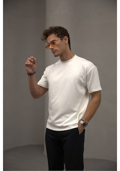 Bürke Beyaz Renk Standart Kalıp Basic Bisiklet Yaka T-shirt