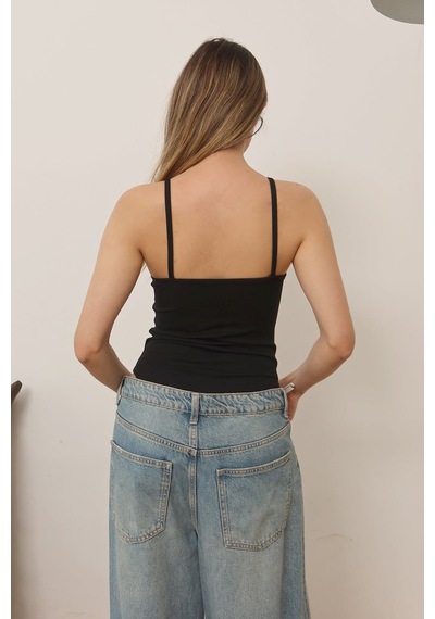 Jee Lee Kadın Askılı Kaplı Çıtçıtlı Body Siyah - 5070