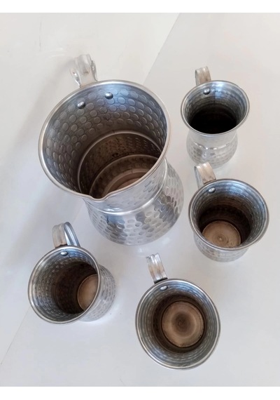 Aluminyum Sürahi Ve Bardak.