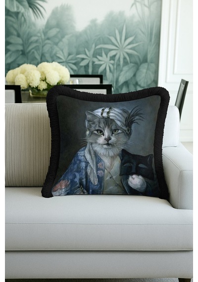 Avangart Kedi Portresi Saçaklı Yastık Kılıfı - Maskeli Figür Nostaljik Siyah Püsküllü Kırlent Kılıfı Tozlu Okyanus Taba Avangart Kedi Portresi Saçaklı Yastık Kılıfı - Maskeli Figür Nostaljik Siyah Püsküllü Kırlent Kılıfı Tozlu Okyanus Taba