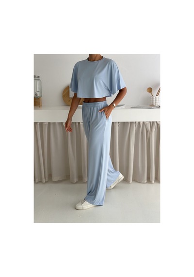 Gugus Yazlık Takım - Alt Üst Kadın Dokulu Kumaş -baggy Pantolon + Salaş Üst Bebe Mavisi Gugus Yazlık Takım - Alt Üst Kadın Dokulu Kumaş -baggy Pantolon + Salaş Üst Bebe Mavisi