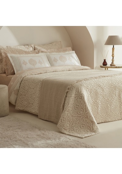 Karaca Home Helen 8 Parça Çeyiz Seti Gold
