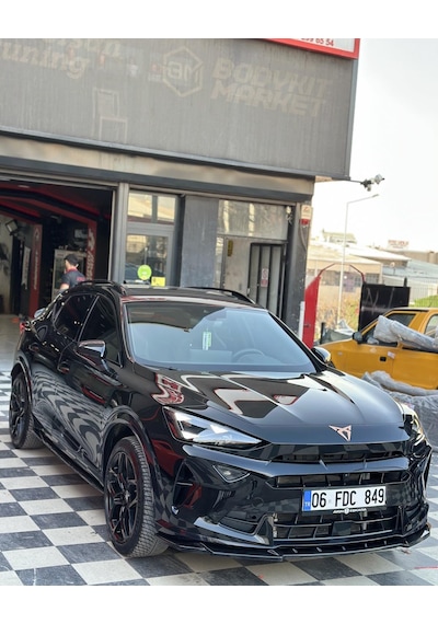 Cupra Formentor 2023... Yan Lip-----fibersan Tuning 0000