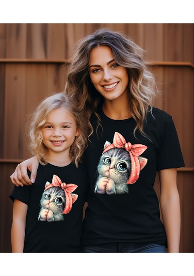 Aselinda Anne Ve Kız Şirin Kedi Baskılı T-shirt Tekli Üründür Kombin Yapmak Için 2 Adet Sepete Ekleyiniz Siyah