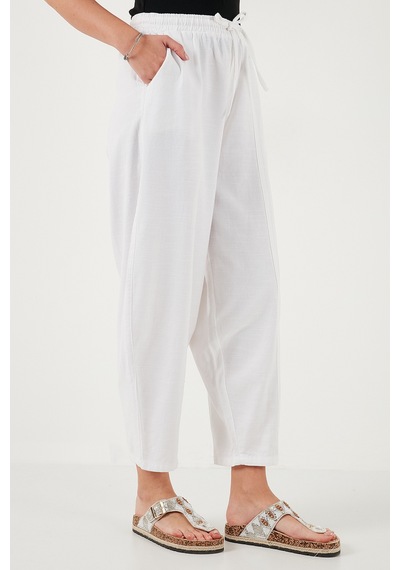 Lela Pamuklu Relaxed Fit Normal Bel Daralan Paça Bayan Pantolon 668Yp5198 Beyaz