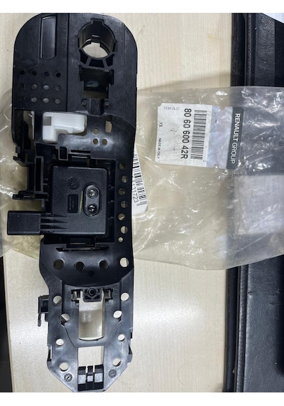 Sağ Ön Kapı Dış Açma Modulü İç Mekanızması Renault Megane 3--lll Scenic 3--lll  806060042r -