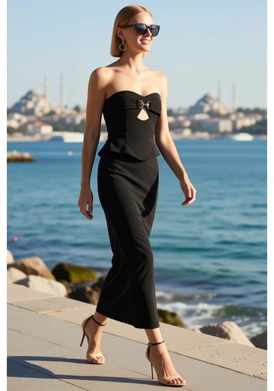 Benerly Kadın Straplez Maxi Elbise Kolsuz Shift Kesim Metalik Tokali Deko Siyah