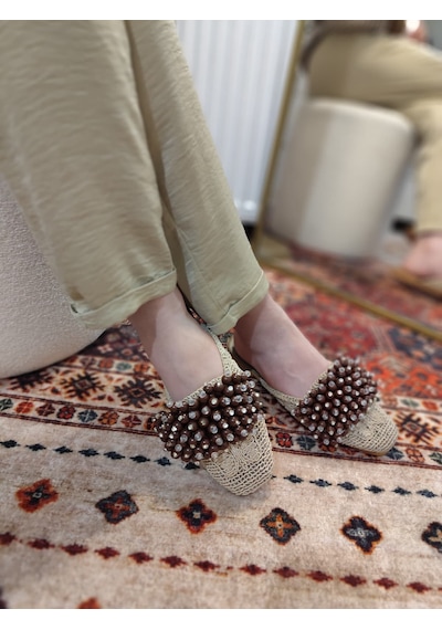 My Stil Moda Kadın Önü Kapalı Hasır Terlik Boncuk İşlemeli Çeyiz, Günlük, Misafir Ev Terliği Vizon My Stil Moda Kadın Önü Kapalı Hasır Terlik Boncuk İşlemeli Çeyiz, Günlük, Misafir Ev Terliği Vizon