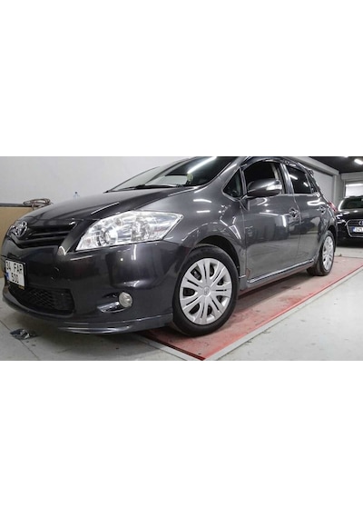 Toyota Auris 2010-2015 Uyumlu Yedek Parça Marşpiyel Plastik Boyas