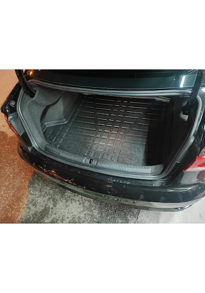Audi A3 Sedan Bagaj Havuzu
