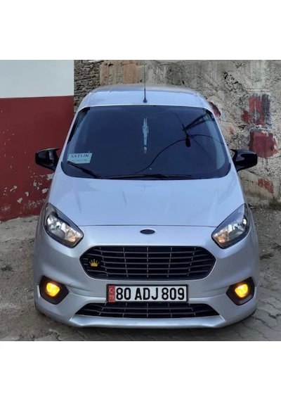 Sts Oto Aksesuar Ford Courier 2018-2021 Uyumlu Batman Yarasa Ayna Kapağı Piano Black Abs Plastik (01)