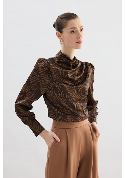 Sateen Drape Detaylı Desenli Bluz - Kahve-136744 kahve