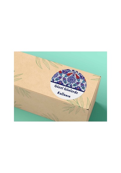 Güzel Günlerde Kullanın Etiketi 2 Yuvarlak Mat Sticker 4 Cm 40 Adet Çok Renkli
