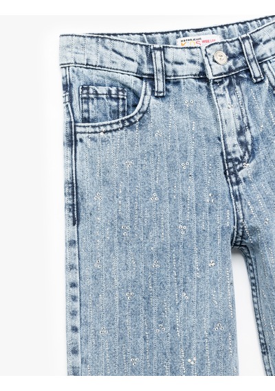 Koton Pamuklu Cep Detaylı Çizgili Geniş Paça Simli Denim Pantolon Lıght Indıgo 5skg40127ad Açık Mavi Koton Pamuklu Cep Detaylı Çizgili Geniş Paça Simli Denim Pantolon Lıght Indıgo 5skg40127ad Açık Mavi