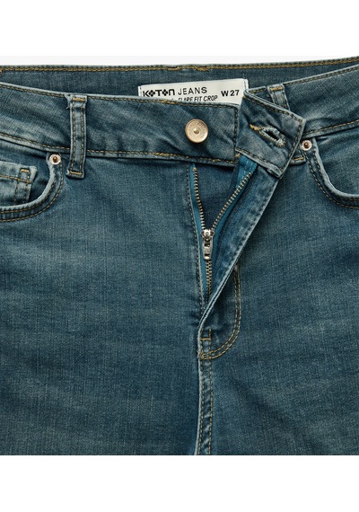 Koton Pamuklu Dar Kalıp Normal Bel İspanyol Paça Denim Pantolon - Flare Jeans Green Cast 7wal40074md Yeşil Koton Pamuklu Dar Kalıp Normal Bel İspanyol Paça Denim Pantolon - Flare Jeans Green Cast 7wal40074md Yeşil