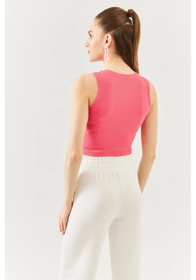 Butikgiz Kadın Sıfır Kol Bisiklet Yaka Vücuda Oturan %100 Pamuklu Kaşkorse Esnek Crop Bluz Pembe
