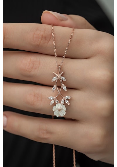 925 Ayar Gümüş Işıklı Kutuda Manolya Çiçeği Kolye Kadın Gümüş Kolye Rose Gold