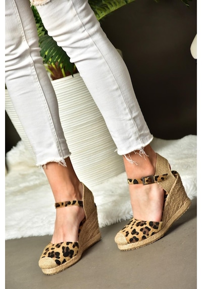 Fox Shoes P241612017 Leopar Hasır Dolgu Topuklu Kadın Ayakkabı