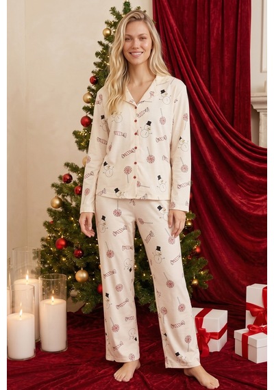 Siyah İnci Desenli Termal Kumaşlı Ultra Soft Yumuşak Düğmeli Örme Pijama Takımı 26226816 Krem Siyah İnci Desenli Termal Kumaşlı Ultra Soft Yumuşak Düğmeli Örme Pijama Takımı 26226816 Krem