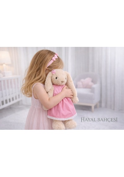 Elbiseli Beyaz Tavşan Peluş Oyuncak 45 Cm Kahverengi