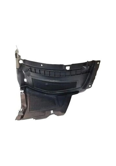Audi A6 2011 Yılında Çıkan Kasa Çamurluk Davlumbazı Ön Sol Önün Önü Küçük Olan Oem No:4g0853887