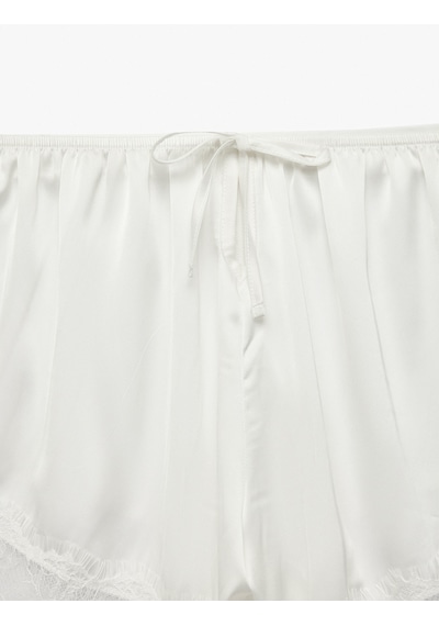 Koton Fiyonk Detaylı Rahat Kesim Dantelli Mini Şort Pijama Altı Beyaz Beyaz 6slk80021mw Koton Fiyonk Detaylı Rahat Kesim Dantelli Mini Şort Pijama Altı Beyaz Beyaz 6slk80021mw