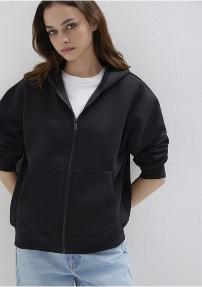 Mavi - Mavi Logo Nakış Detaylı Kapüşonlu Siyah Sweatshirt 1s10532-900 Siyah