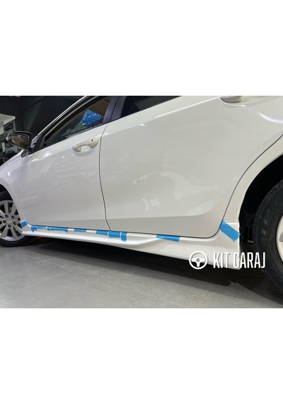 Kit Garaj Toyota Corolla Custom Yan Marşpiyel Plastik Boyasız