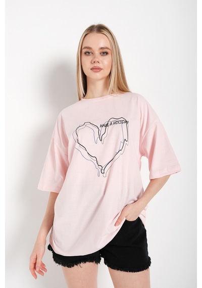 Flood Of Style Kadın Çizgili Figür Kalp Pudra Pembe T-shirt Have A Holiday Baskılı