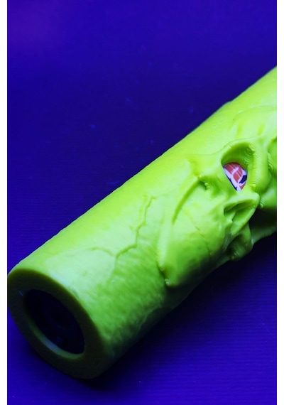 Toxic Skull Kafatası Figürlü Çakmak Kılıfı Clipper