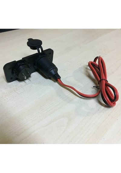 12 Volt Araç Voltaj Ölçer + Dişi Çakmak Soket Montalı Vidalı Tip N11.100