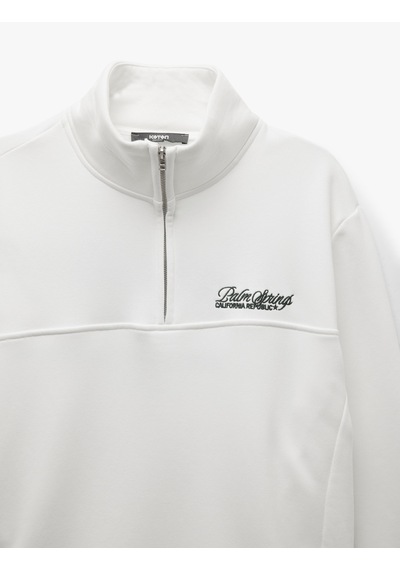 Koton İşlemeli Şardonlu Cep Detaylı Yarım Fermuarlı Sweatshirt Beyaz 5sam70042mk Beyaz