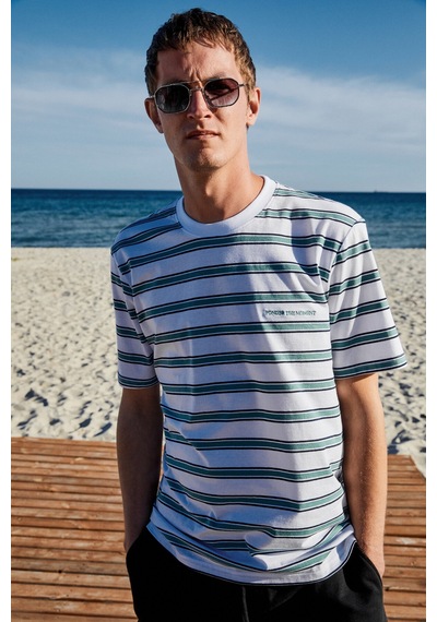 Grımelange WOODY Erkek %100 Pamuk Nakış Detaylı Bisiklet Yaka Çizgili Regular Fit Beyaz-Yeşil Çizgili T-Shirt