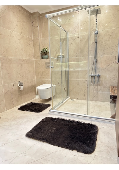 Tavşan Kahverengi Kaymaz Tabanlı 2'li Banyo Halısı Seti