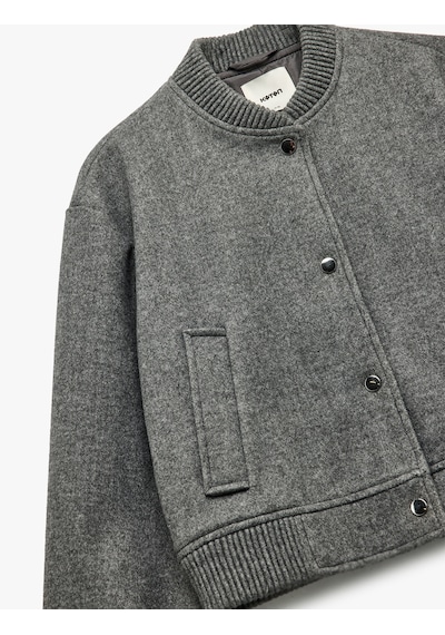Koton Çıtçıt Kapama Detaylı Uzun Kollu Kolej Yaka Cepli Crop Bomber Ceket Antrasit 6wak20190ew 939 Koton Çıtçıt Kapama Detaylı Uzun Kollu Kolej Yaka Cepli Crop Bomber Ceket Antrasit 6wak20190ew 939