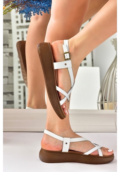 Fox Shoes Beyaz Hakiki Deri Parmak Arası Kadın Sandalet M29105070