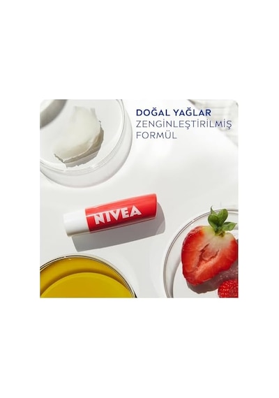 Çilek Dudak Bakım Kremi 4.8 Gr, 24 Saat Nemlendirme,çilek Kokusu,ışıltılı Renk,mineral Yağı İçermez