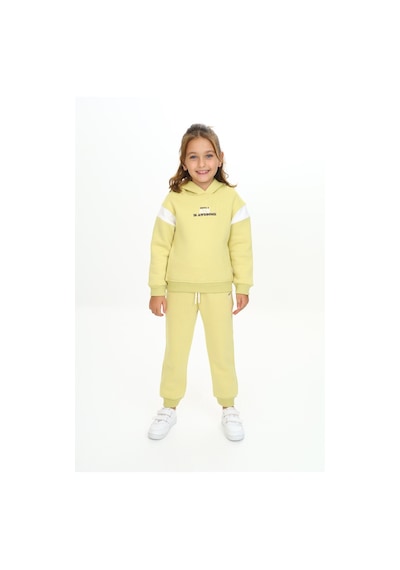 Toontoy Kids Kız Çocuk 2'li Takım Baskılı Kolej Yaka Fermuarlı Cepli Sweatshirt & Beli Paçası Ribanalı Jogger Eşofman Altı - 3 İplik Şardonlu Açık Yeşil Toontoy Kids Kız Çocuk 2'li Takım Baskılı Kolej Yaka Fermuarlı Cepli Sweatshirt & Beli Paçası Ribanalı Jogger Eşofman Altı - 3 İplik Şardonlu Açık Yeşil