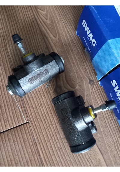 Bmw E30 Arka Fren Merkezi Takımı 2 Adet Swag