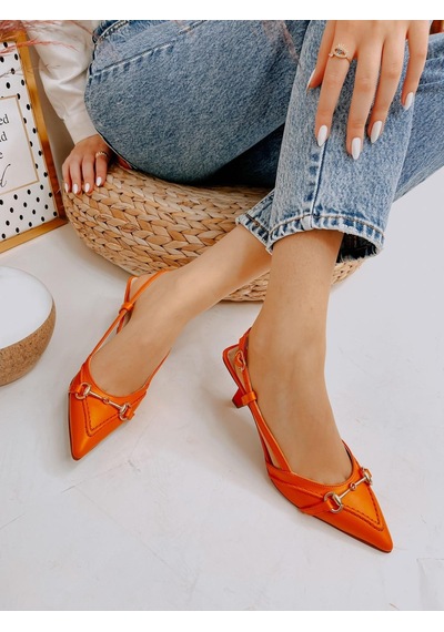 Ervanın Butiği Turuncu Deri Moss Toka Detay Kadın Stiletto-3648