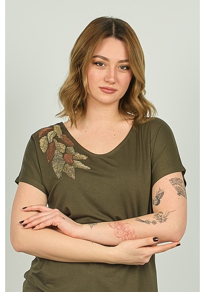 Ella Camelia Kadın Desenli Sırt Detaylı Kısa Kol Bluz 20e065 Haki